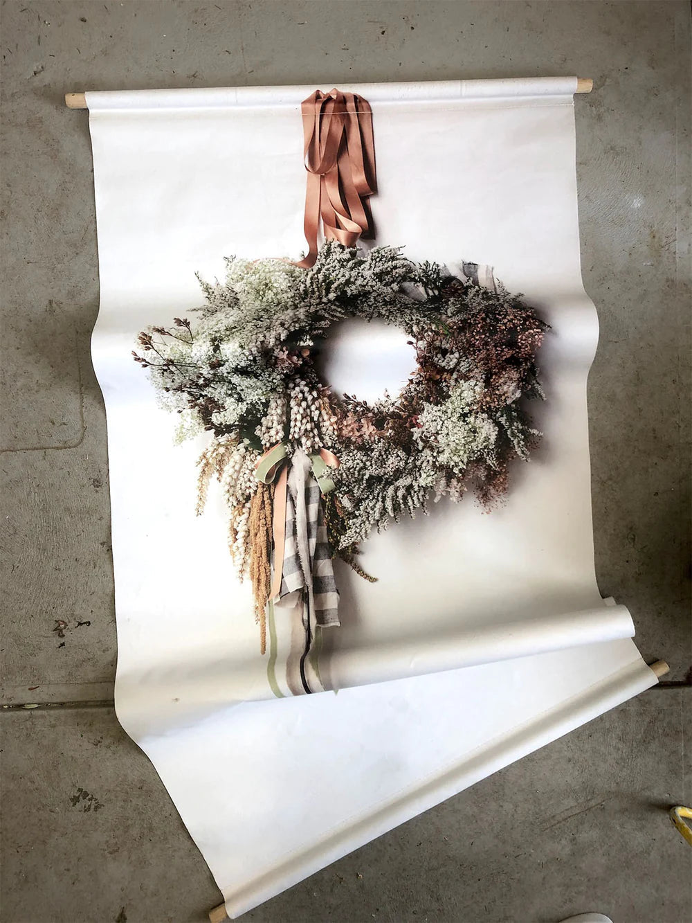 Country Style Wreath Wall Hanging - Austin Bloom wall hanger wreath Austin Bloom 