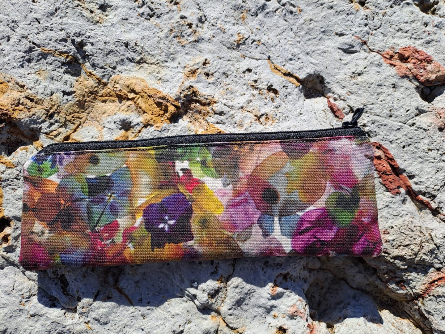Tasmanian Linen Fabric Pouches - Nikki Bourke & Joanna Green calico bag String of Hearts 