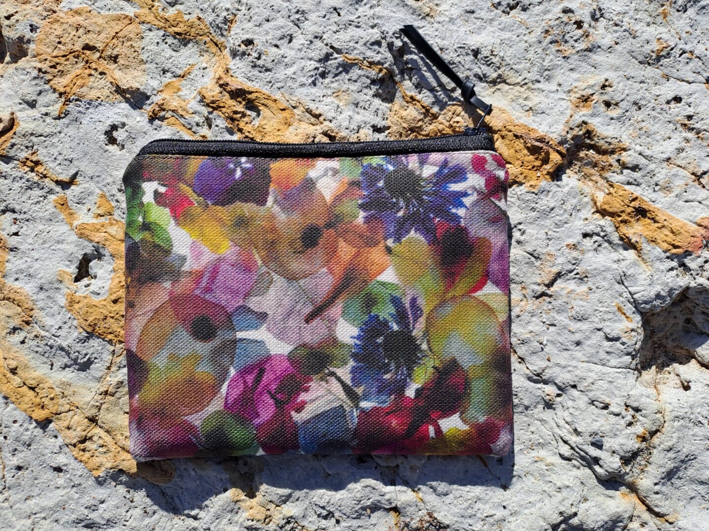 Tasmanian Linen Fabric Pouches - Nikki Bourke & Joanna Green calico bag String of Hearts 