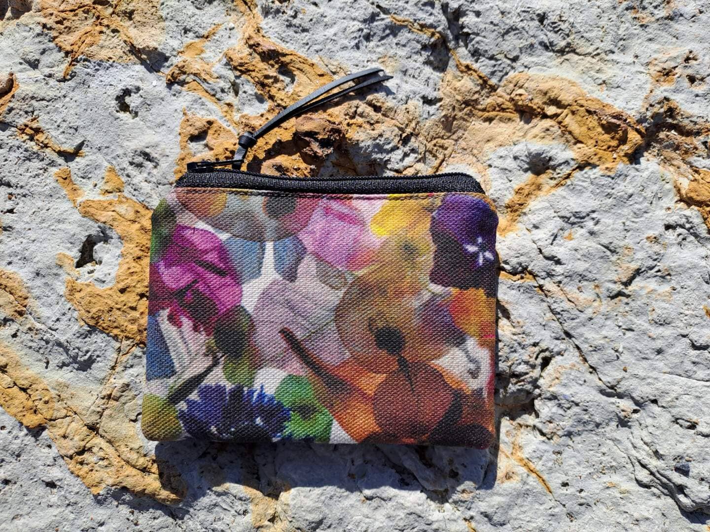 Tasmanian Linen Fabric Pouches - Nikki Bourke & Joanna Green calico bag String of Hearts 