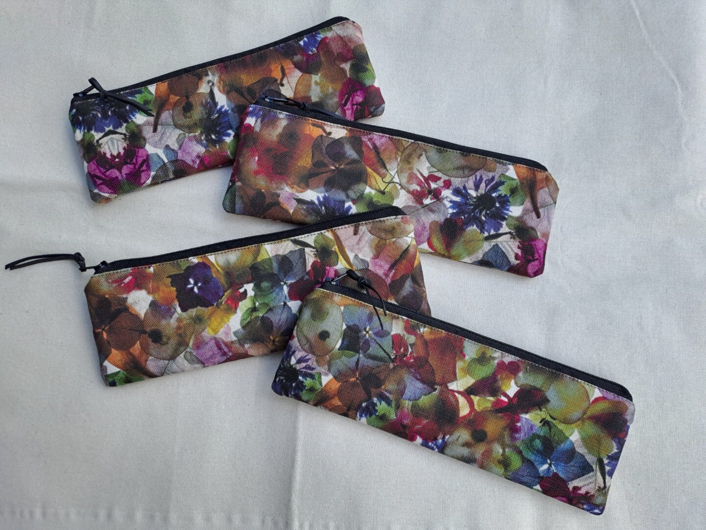 Tasmanian Linen Fabric Pouches - Nikki Bourke & Joanna Green calico bag String of Hearts Skinny Pouch 