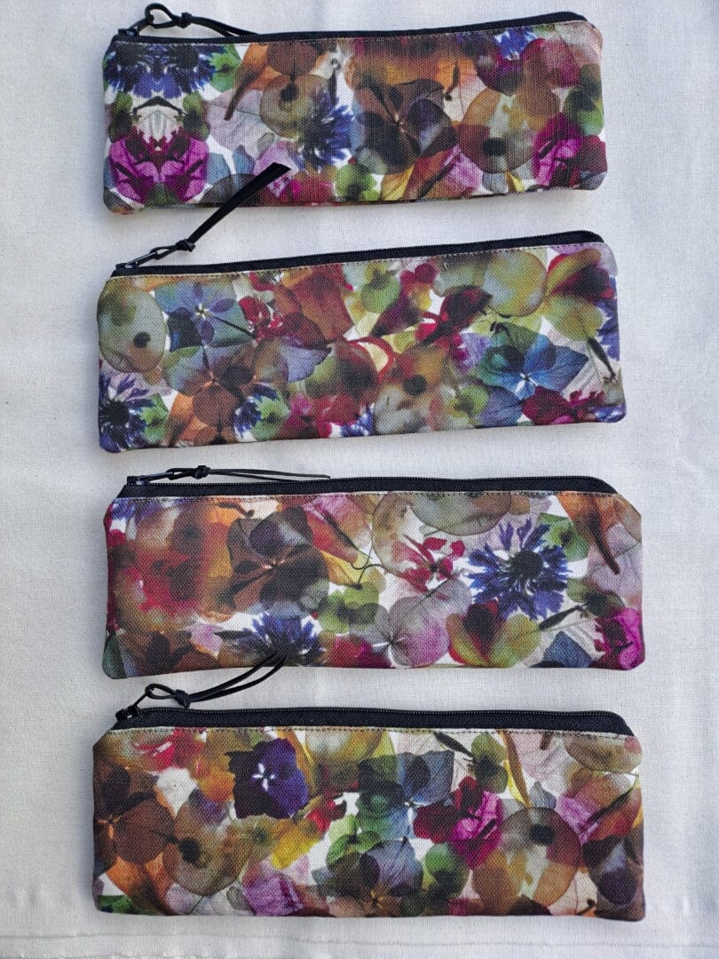 Tasmanian Linen Fabric Pouches - Nikki Bourke & Joanna Green calico bag String of Hearts 