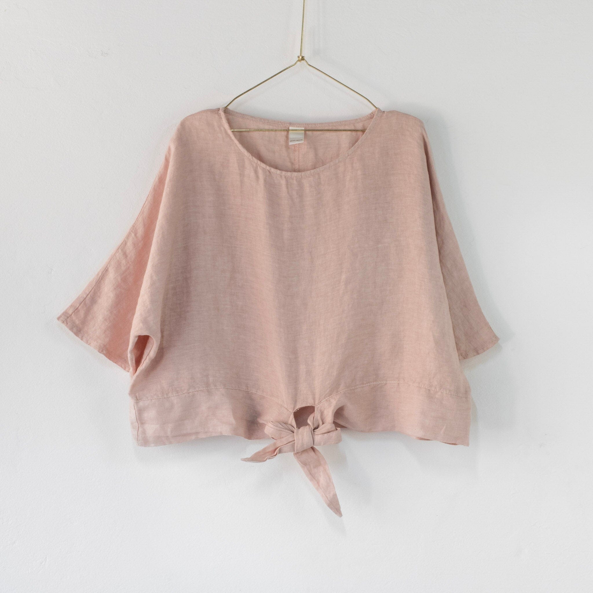 Montaigne Linen Boxy Tie Top Top Etika Rose 