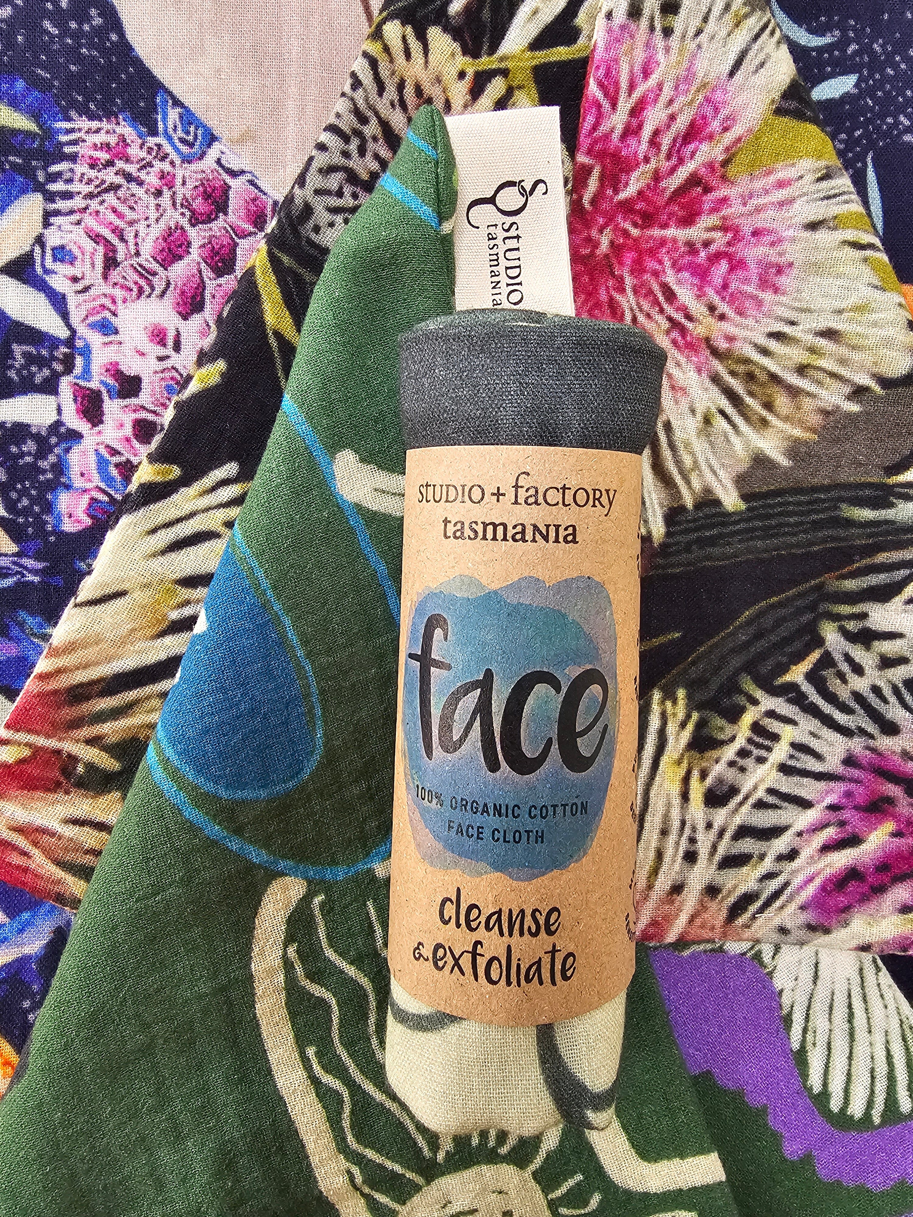 Face Cloth - Cleanse & Exfoliate