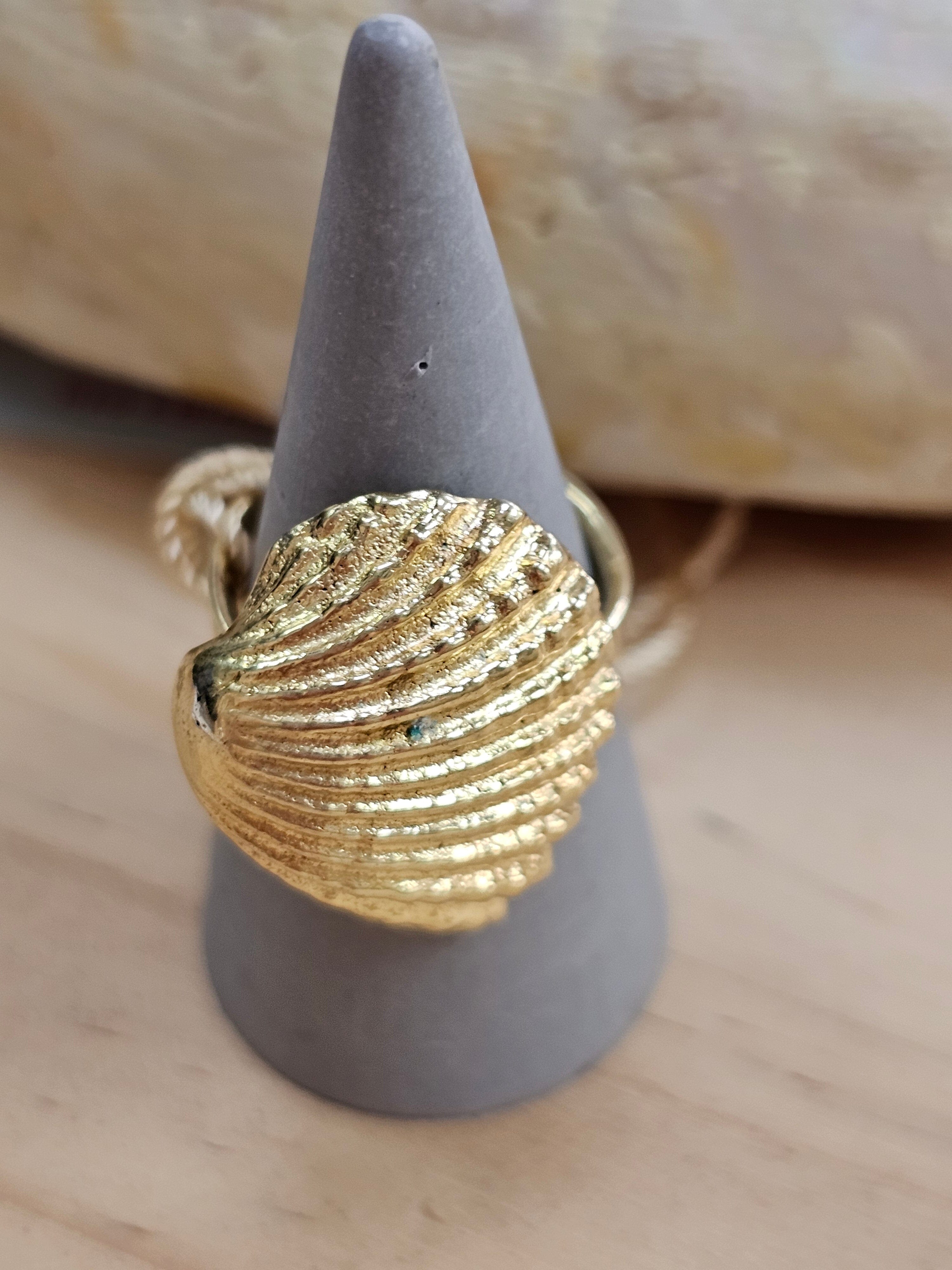 The Sea Ring Collection - Lisa Carney Jewelry Lisa Carney Designs Gold Clam Shell 