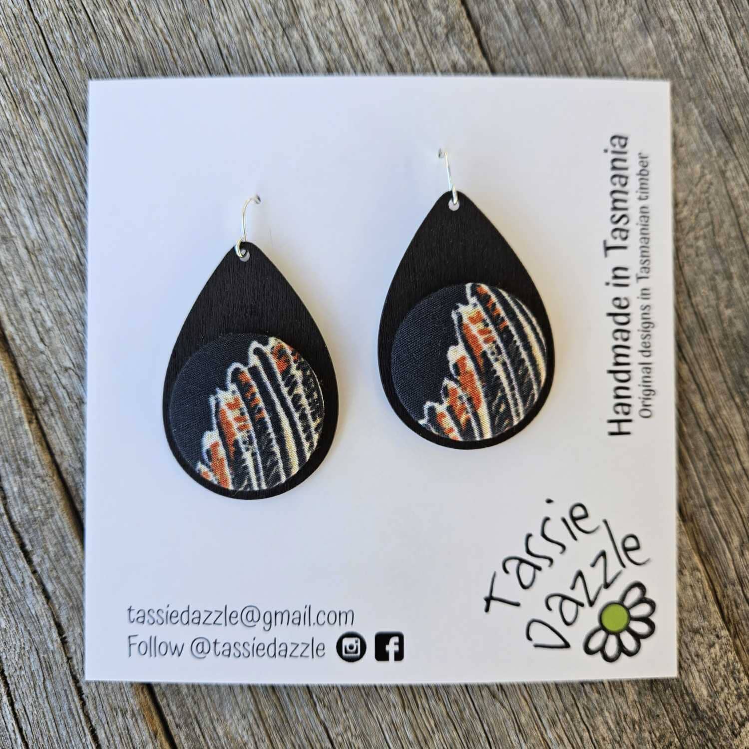 Tassie Dazzle and SQ Studio - Wooden Jewellery Earrings TassieDazzle Earring Dangles - Tawny Sawtooth Banksia 