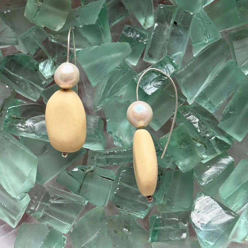 Lisa Carney - Pebble & Pearl Earrings Jewellery Lisa Carney Designs Cream & Pearl 