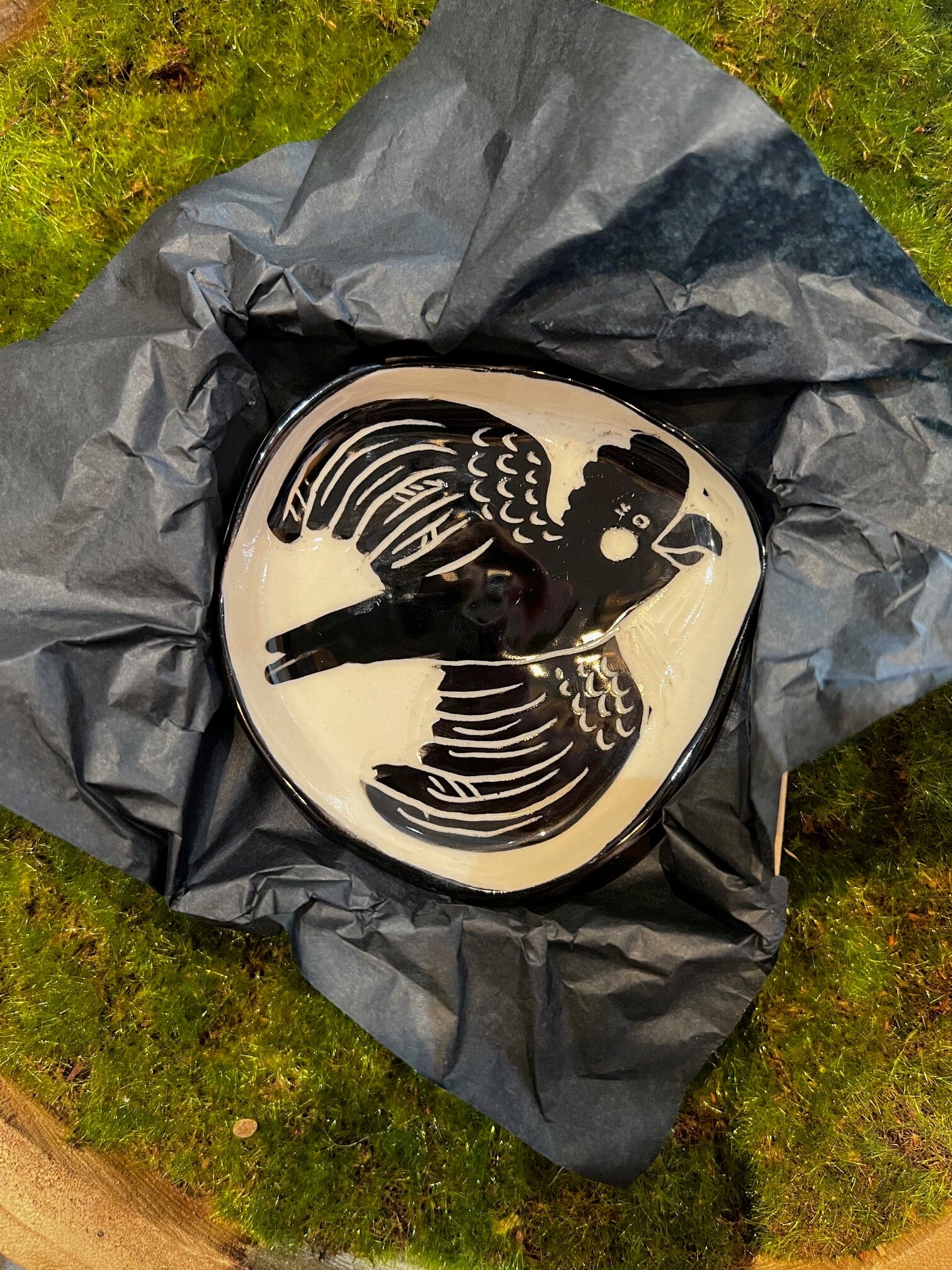 Aurora Fae Ring Dishes & Trinket Plates Ceramics The Aurora Fae Cockatoo Trinket Plate black 