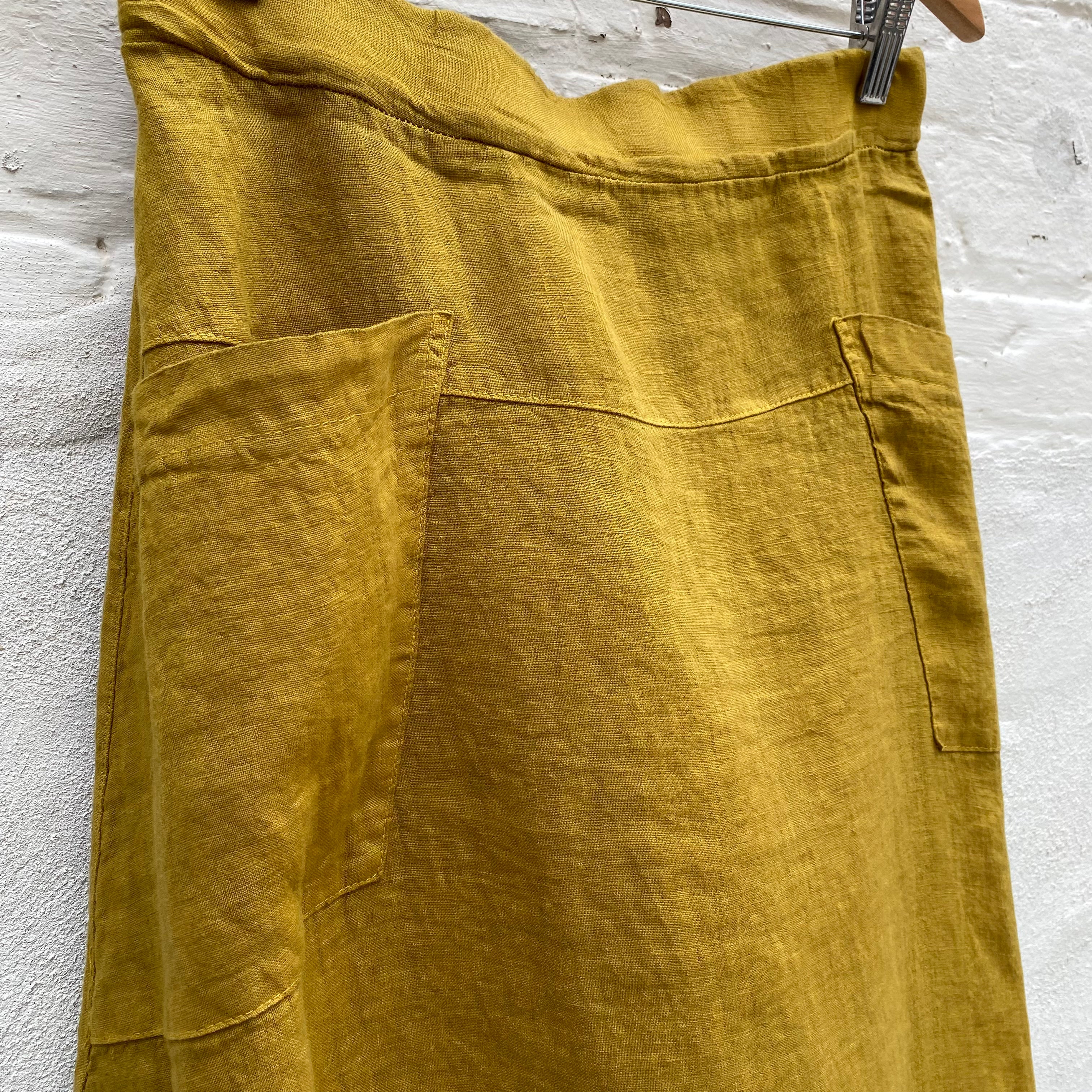 Montaigne Solid Linen Tulip Skirt Skirt Etika 