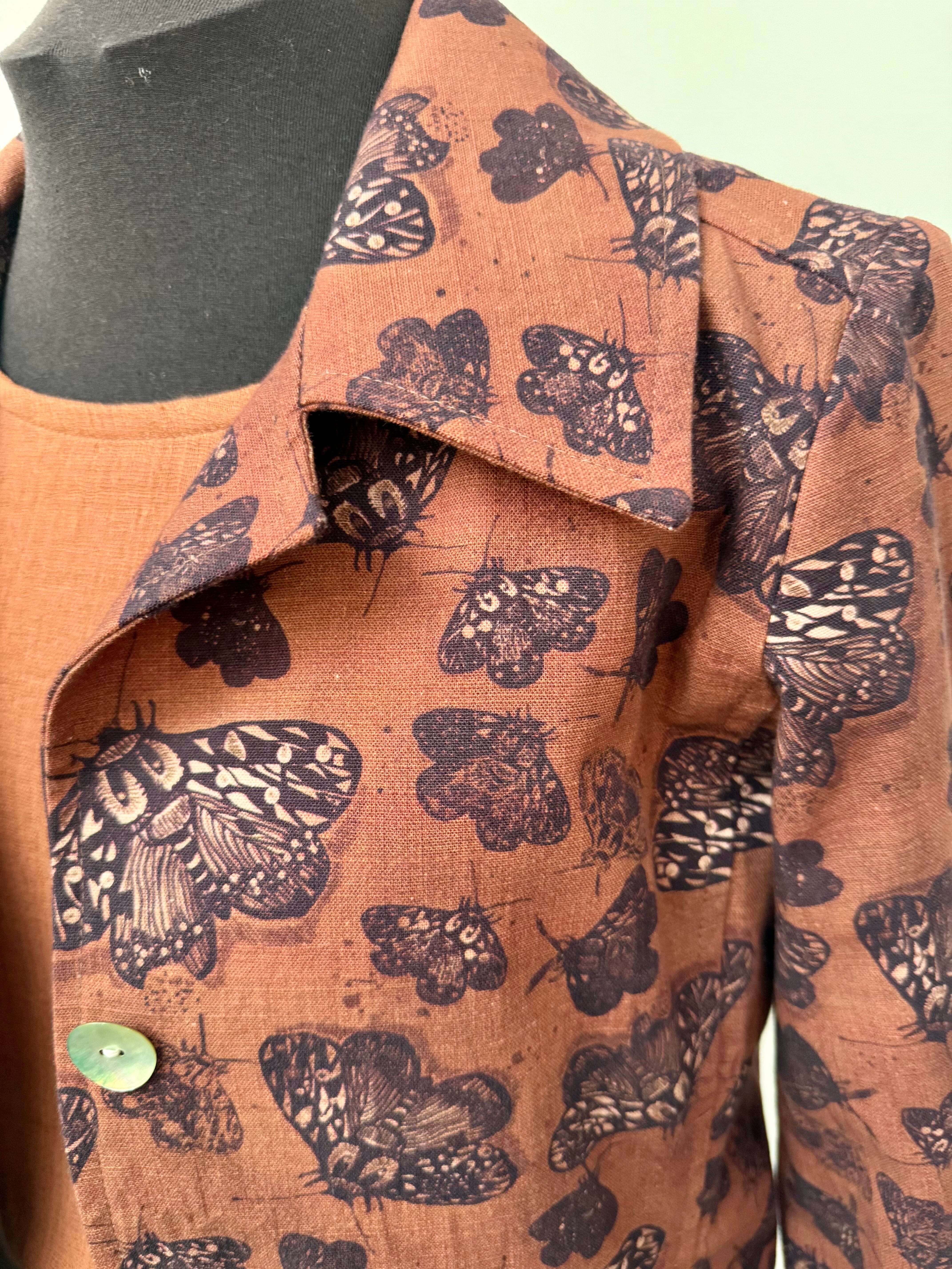 Island Pleat Linen Blazer - Cocoa Moth blazer The Spotted Quoll 