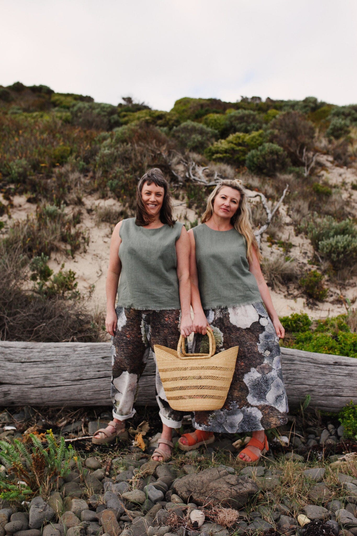 Frayed Linen Slub Tank - Oilve Shirts & Tops The Spotted Quoll 