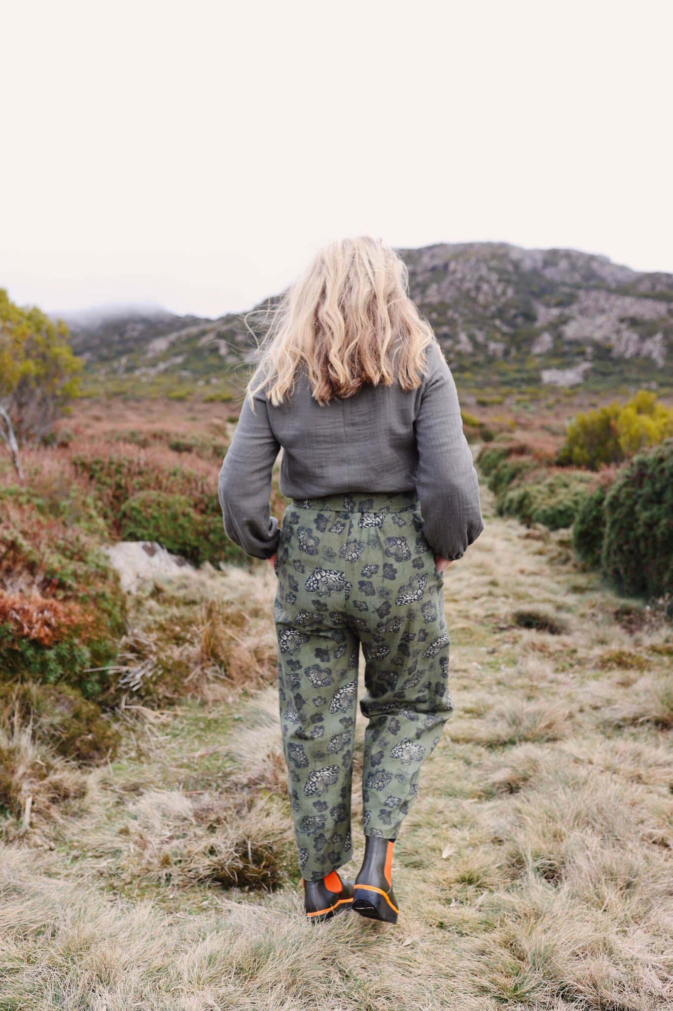 Boss Pant Organic 100% Linen - Moss Moth Pants The Spotted Quoll 