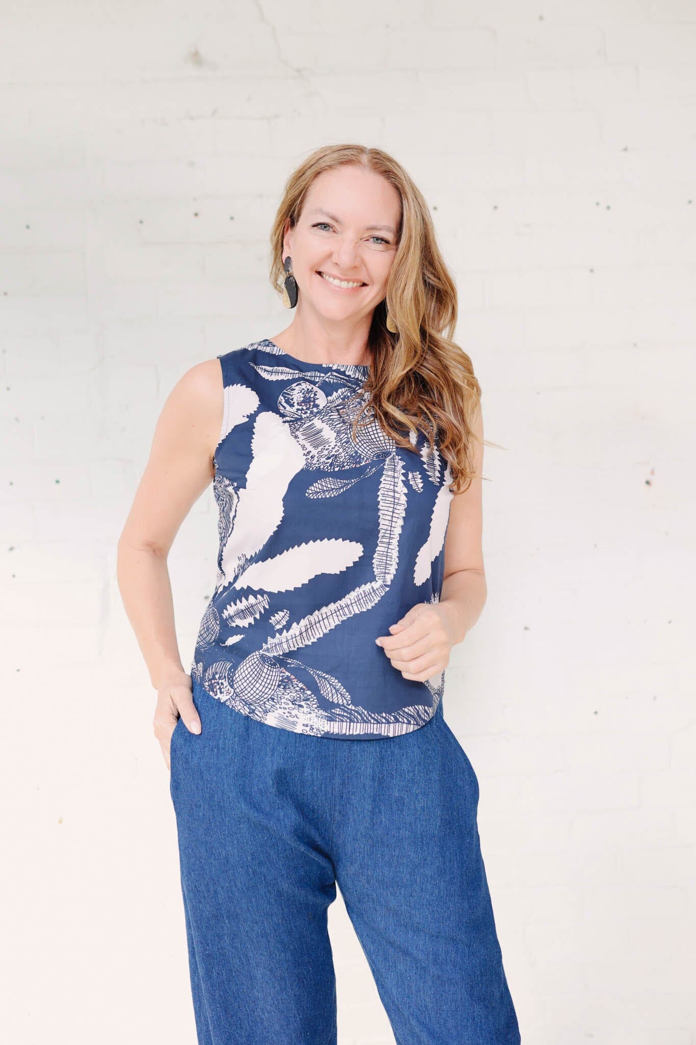 Organic Cotton Poplin Tank - Original Sawtooth Banksia Shirts & Tops The Spotted Quoll 
