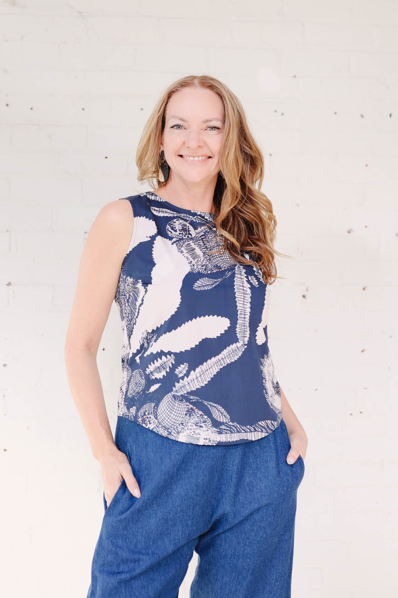 Organic Cotton Poplin Tank - Original Sawtooth Banksia Shirts & Tops The Spotted Quoll 