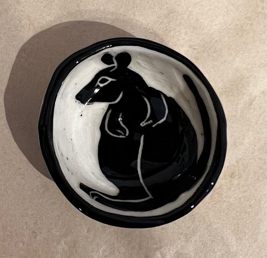 Aurora Fae Ring Dishes & Trinket Plates Ceramics The Aurora Fae Wallaby dish black 