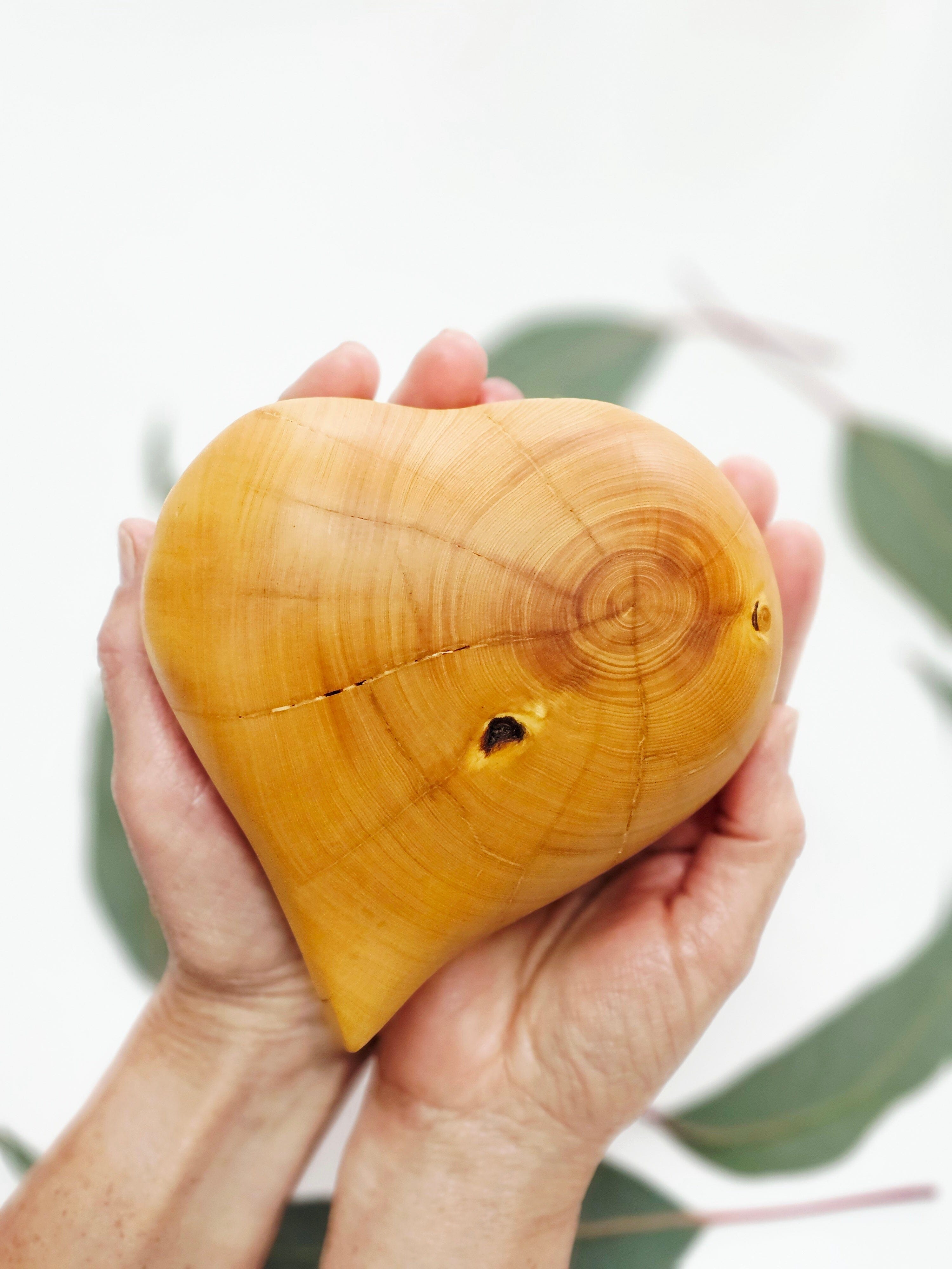 Reclaimed Timber Hearts - Sideline Timber Vase Sideline Timber 