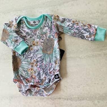 Baby Bodysuits - Worm Wear Tasmania Bodysuits Worm Wear Tasmania 0 Bodysuit Myrtle and Banksia