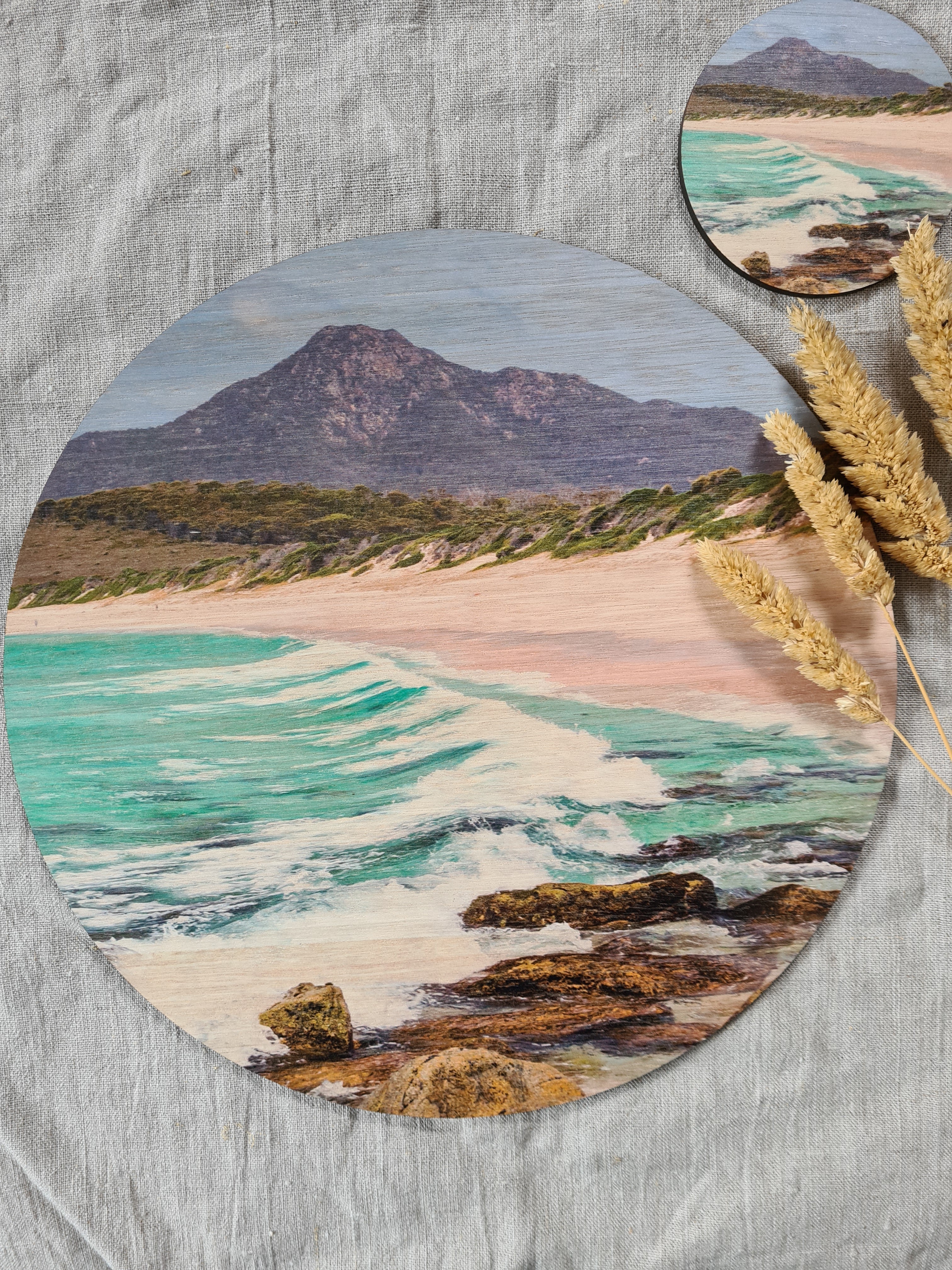 Placemat and Coaster Sets - The Spotted Quoll Studio table ware The Spotted Quoll Wineglass Freycinet 