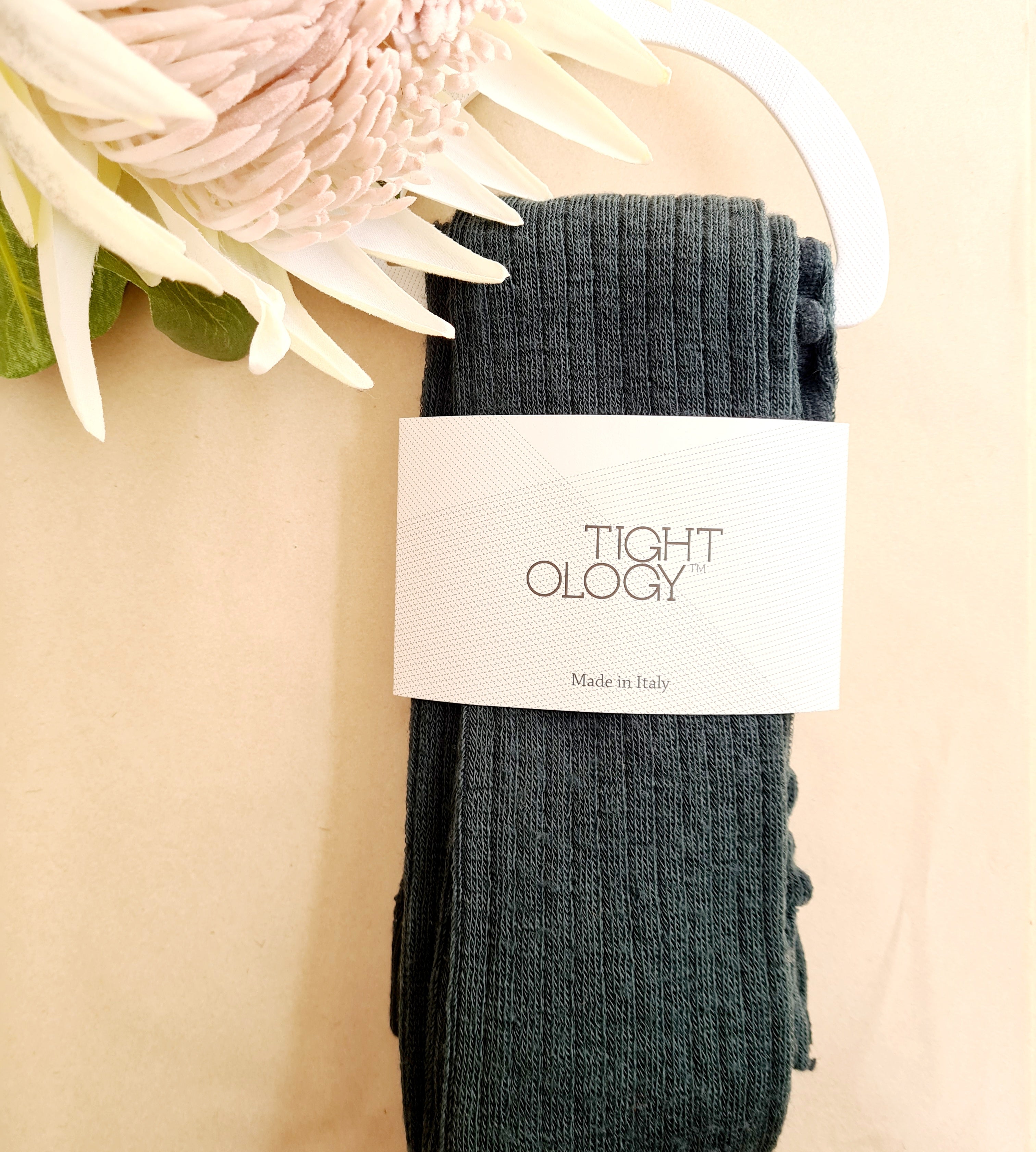 Staple' Merino Wool Tights - Tightology – The Spotted Quoll