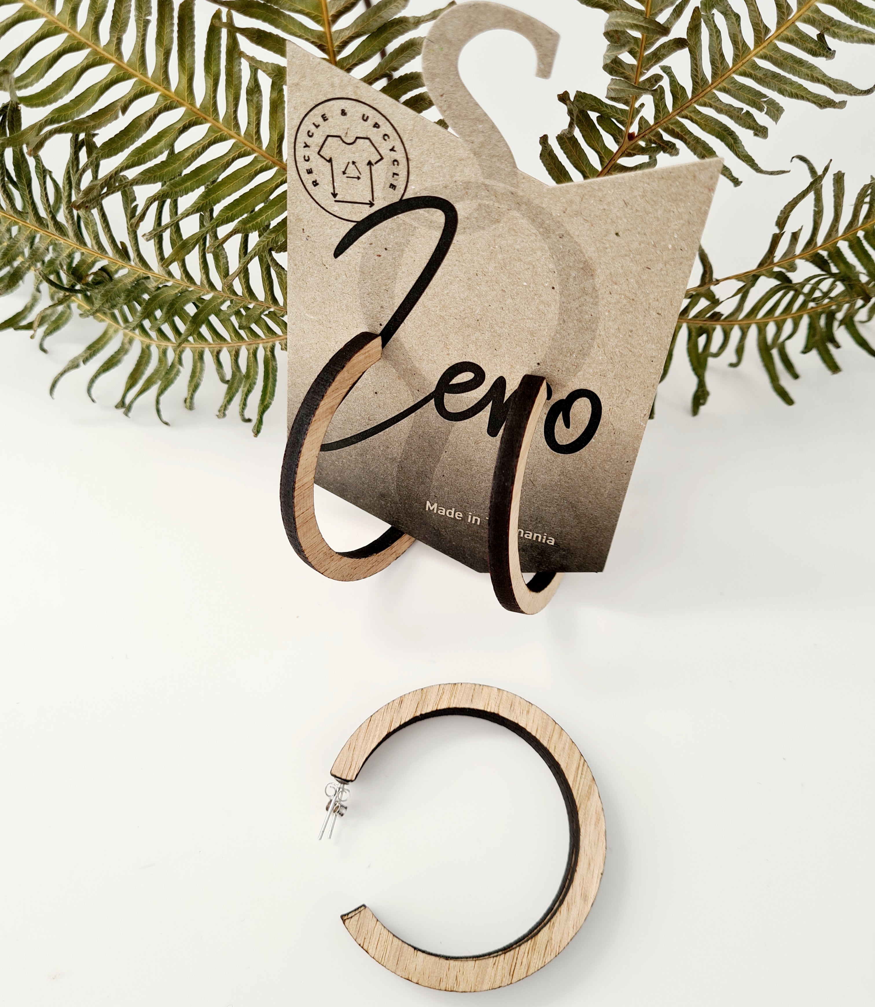 Tasmanian Oak Etched Hoop Earrings - Zero Waste Earrings The Spotted Quoll 